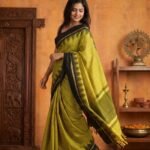 Sico Gadwal checks Rudraksham Temple Border Saree